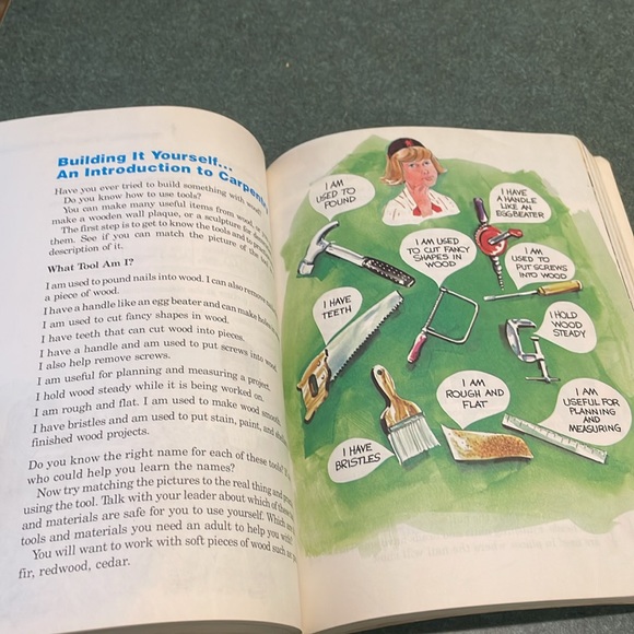 Vintage Worlds To Explore Handbook for Brownie and Junior Girl Scouts - Picture 14 of 16